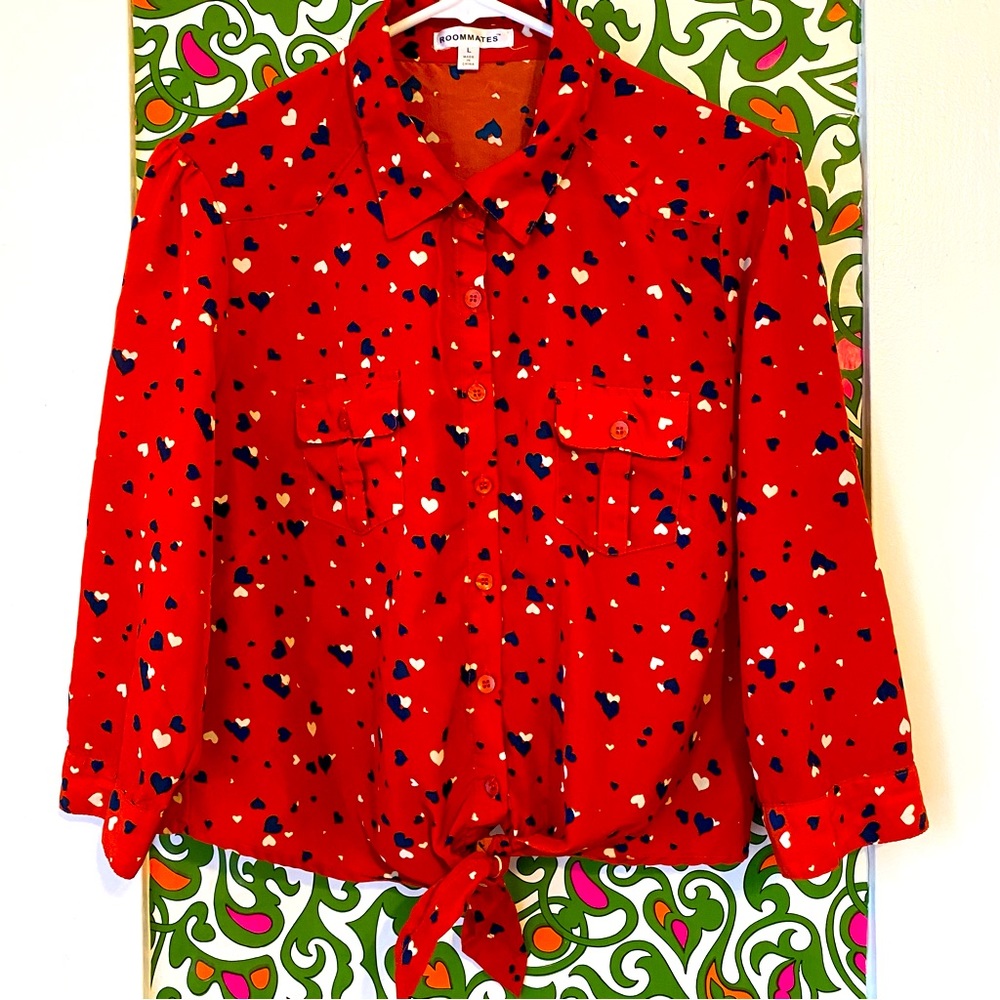 Cute orange heart print cropped button up blouse, size large.